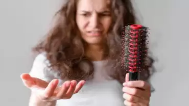 Post-Pregnancy Hair Loss: Dermatologist Approved Remedies