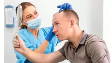 Hair Loss Treatment: Benefits of Consulting a Hair Specialist in Mumbai